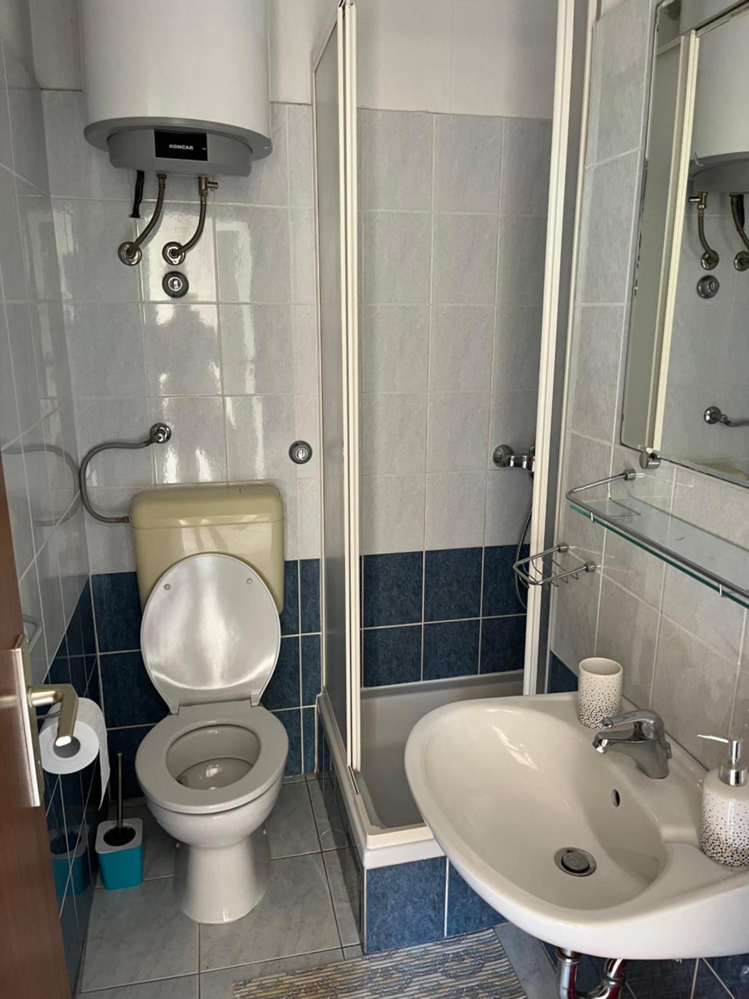Apartments Despotovic Вис Номер фото